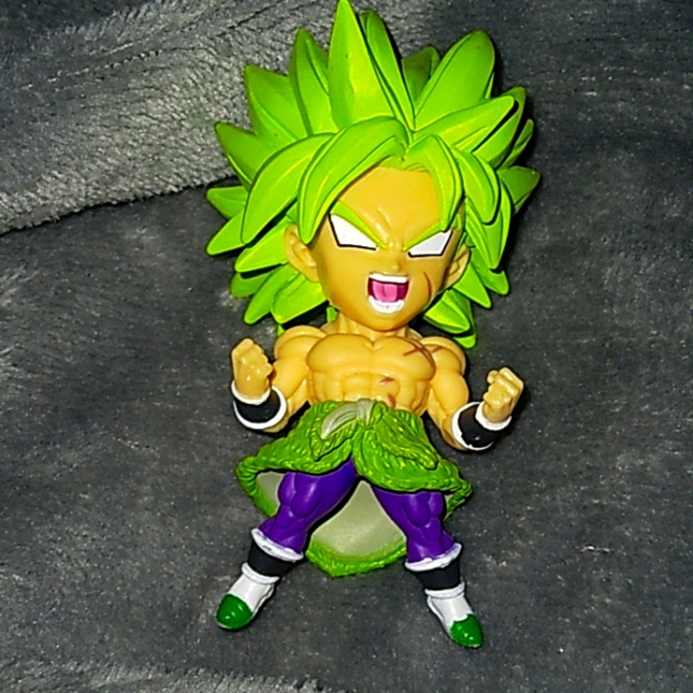Broly dragon ball z action figure